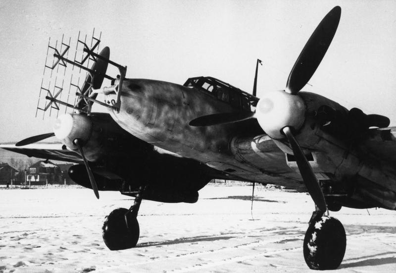 Bf 110 G-4 2Z+OP posé à Dübendorf le 15/16 mars 1944