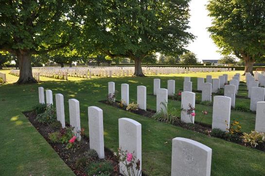 Bayeux War Cemetery (photo JT) Bayeux War Cemetery (photo JT)