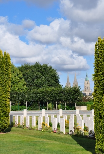 Bayeux War Cemetery (photo JT) Bayeux War Cemetery (photo JT)