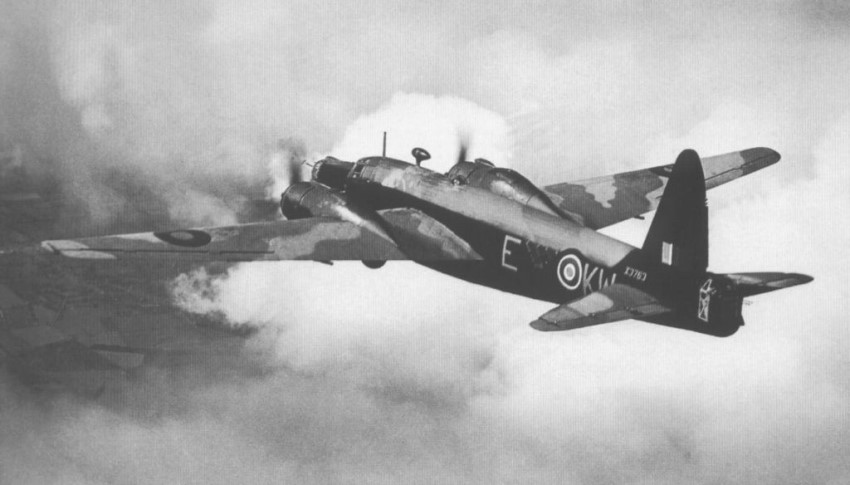 Wellington III X3763 KW-E, été-automne 1942